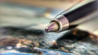 sign a will in person with solicitors in devon